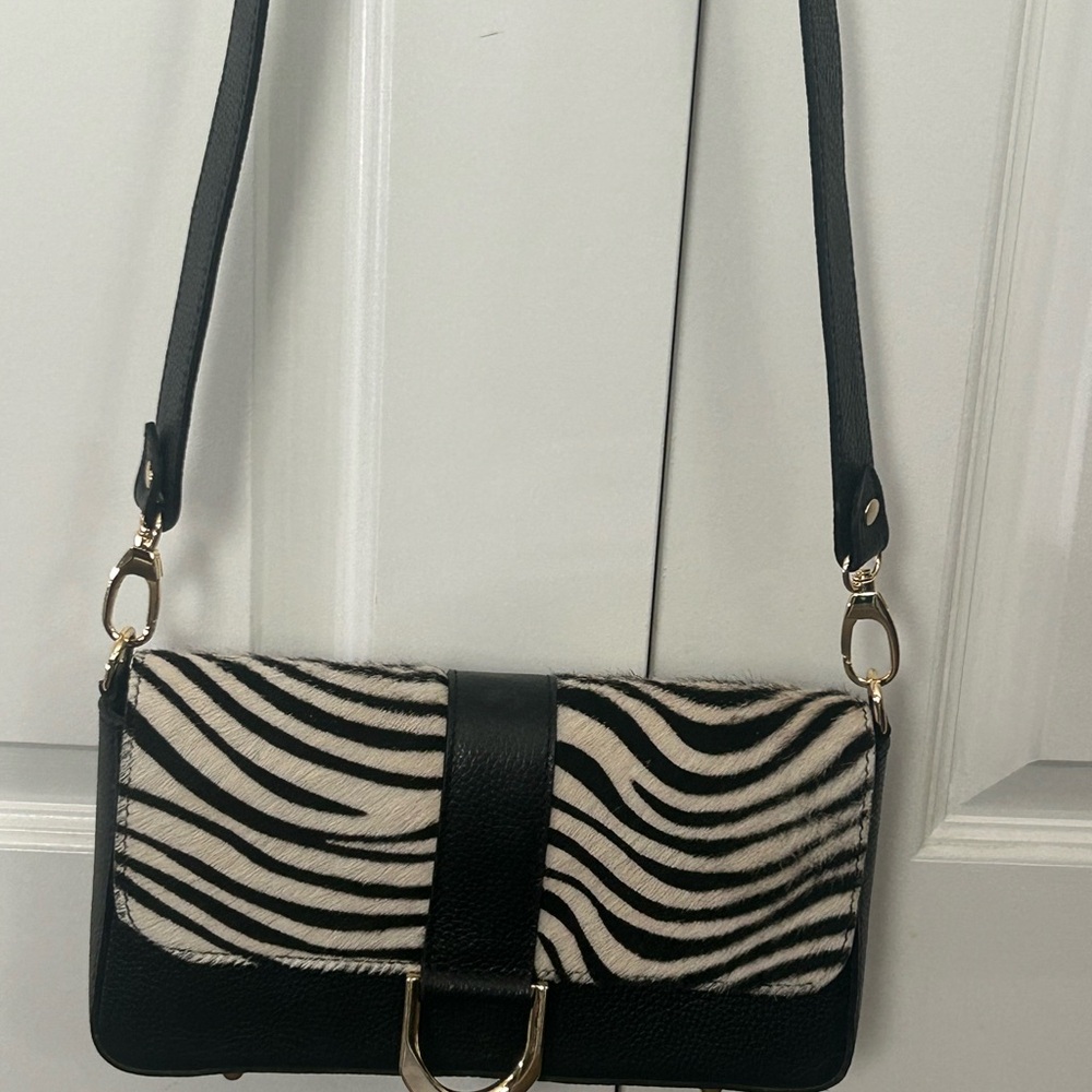 Black and White Zebra Print Women's Bag - Picture 2 of 5